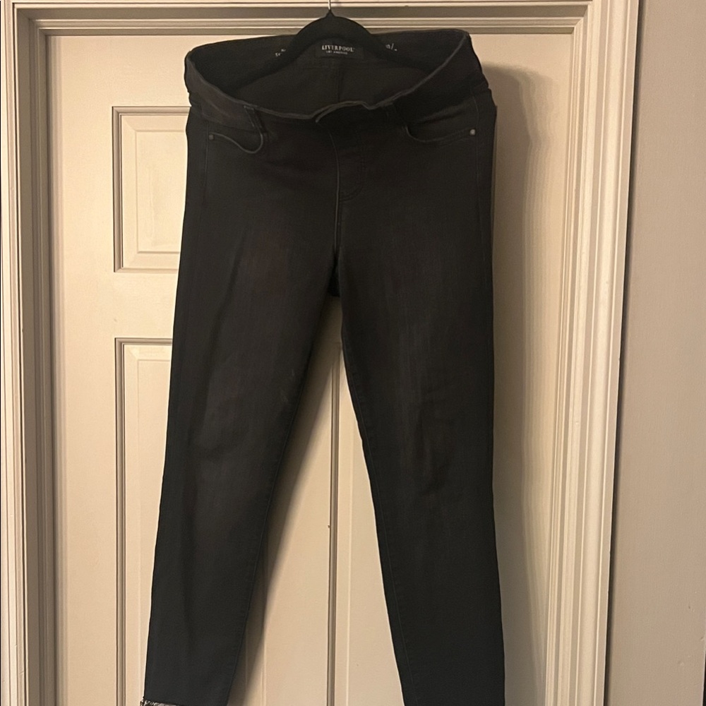 Liverpool Jet Black pull on Skinny Jeans